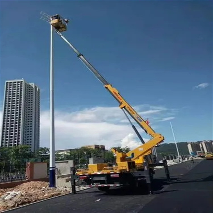 新华维修路灯的曲臂升降车出租