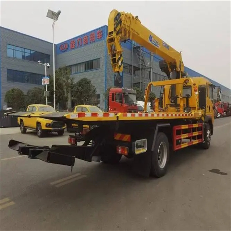 新华附近小随车吊出租电话，轻松解决搬运烦恼