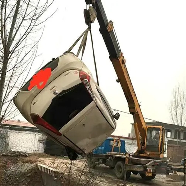 新华随时待命，吊车24小时道路救援服务全解析