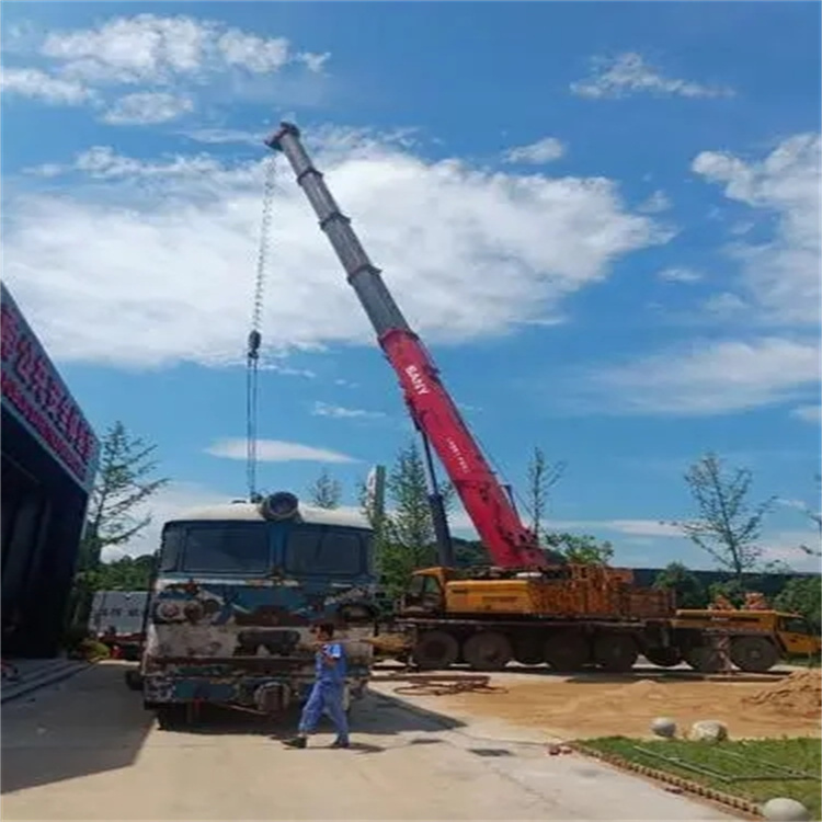 新华吊车出租｜16吨汽车吊｜工地吊装/设备吊运｜灵活调度_专业团队