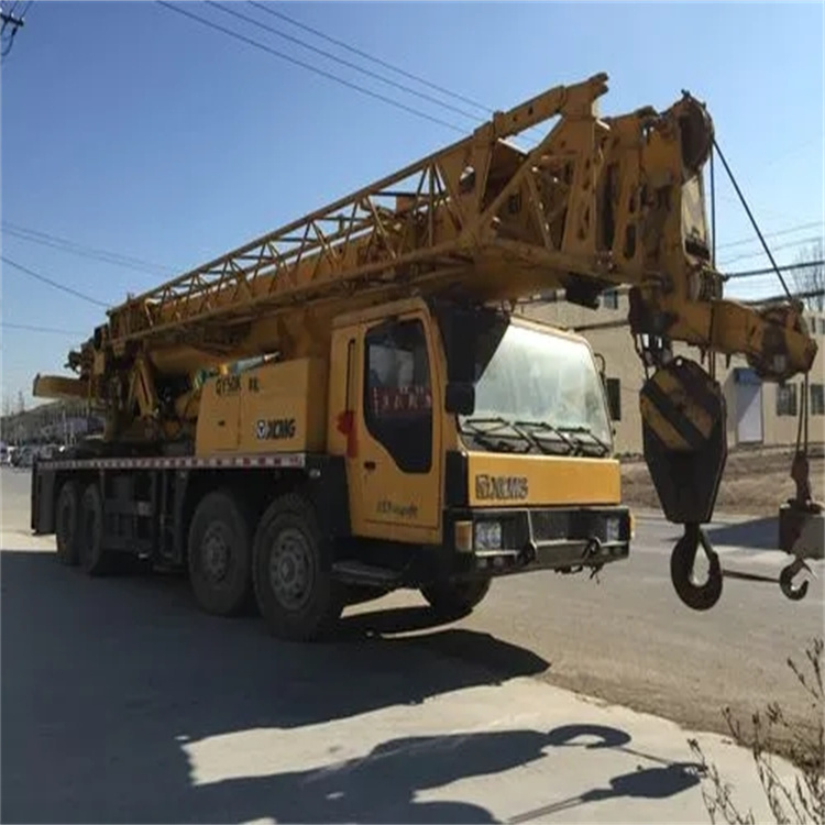 新华哪里有专业吊车出租